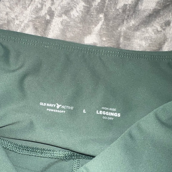 Old navy workout leggings - Picture 5 of 8